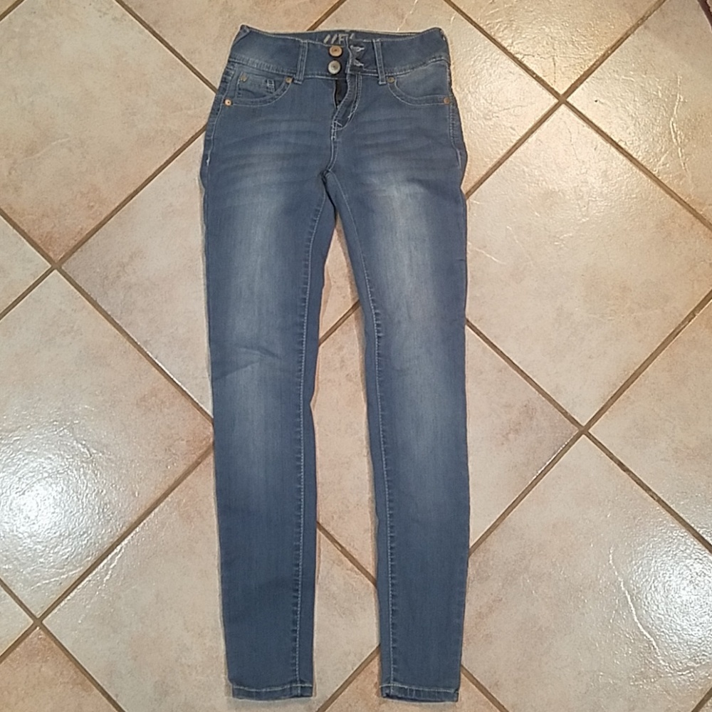 Wallflower Jeggings